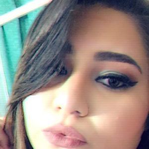 Meet your Posher, Vivianeth